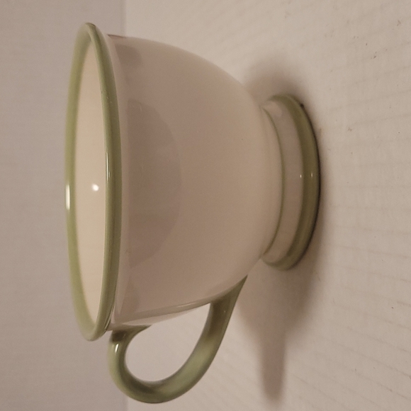 Pair of Gorgeous 2006 Starbucks Coffee Mugs - Picture 8 of 16